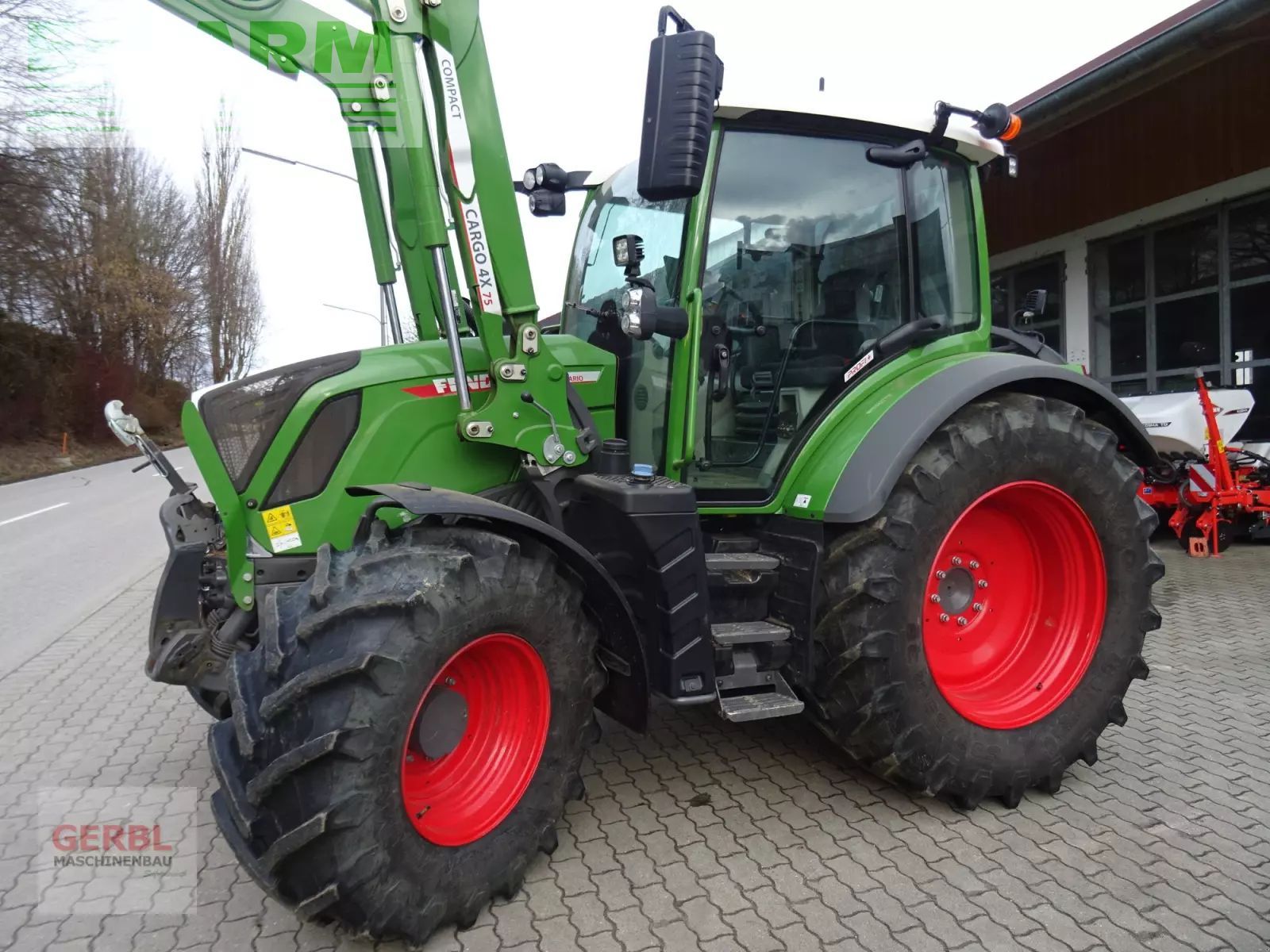 Fendt 313 Vario Profi Plus Τρακτέρ 125.000 €
