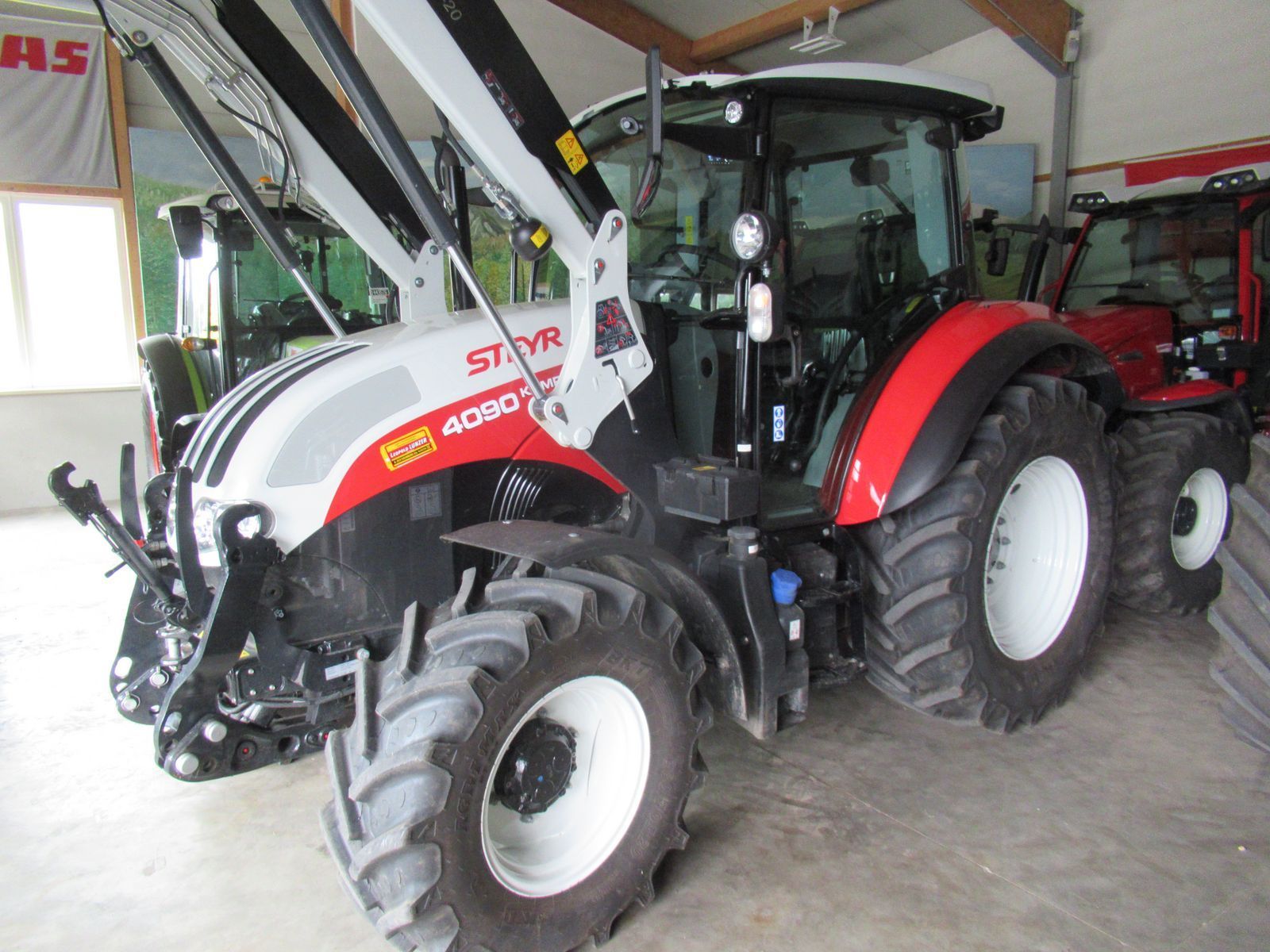 Steyr Kompakt 4090 Tractor €79,000