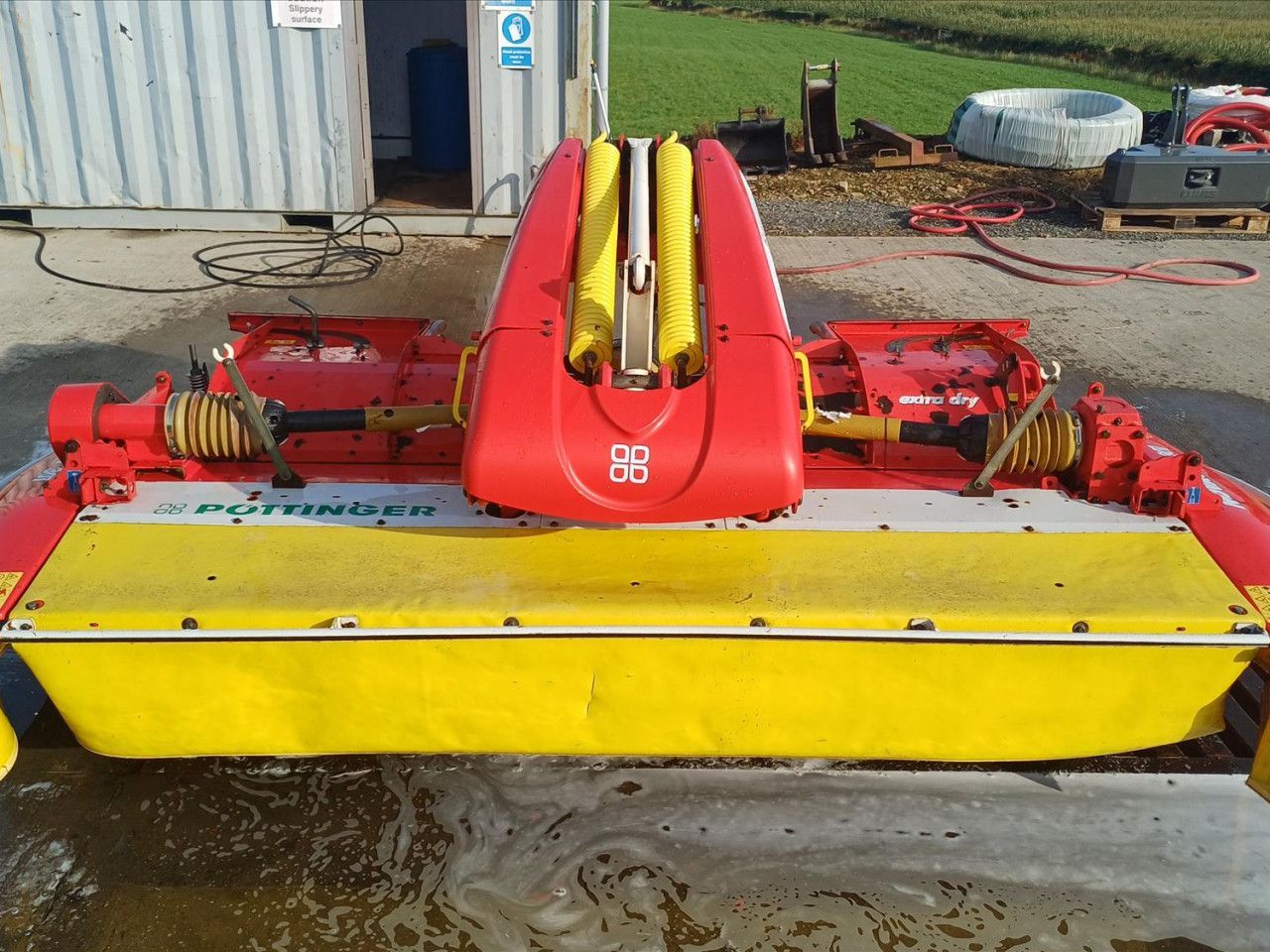 E-FARM: Pöttinger USED NOVACAT 301 - Mower - id TC7ISWK - €6,857 - Year of construction: 2014 - United Kingdom