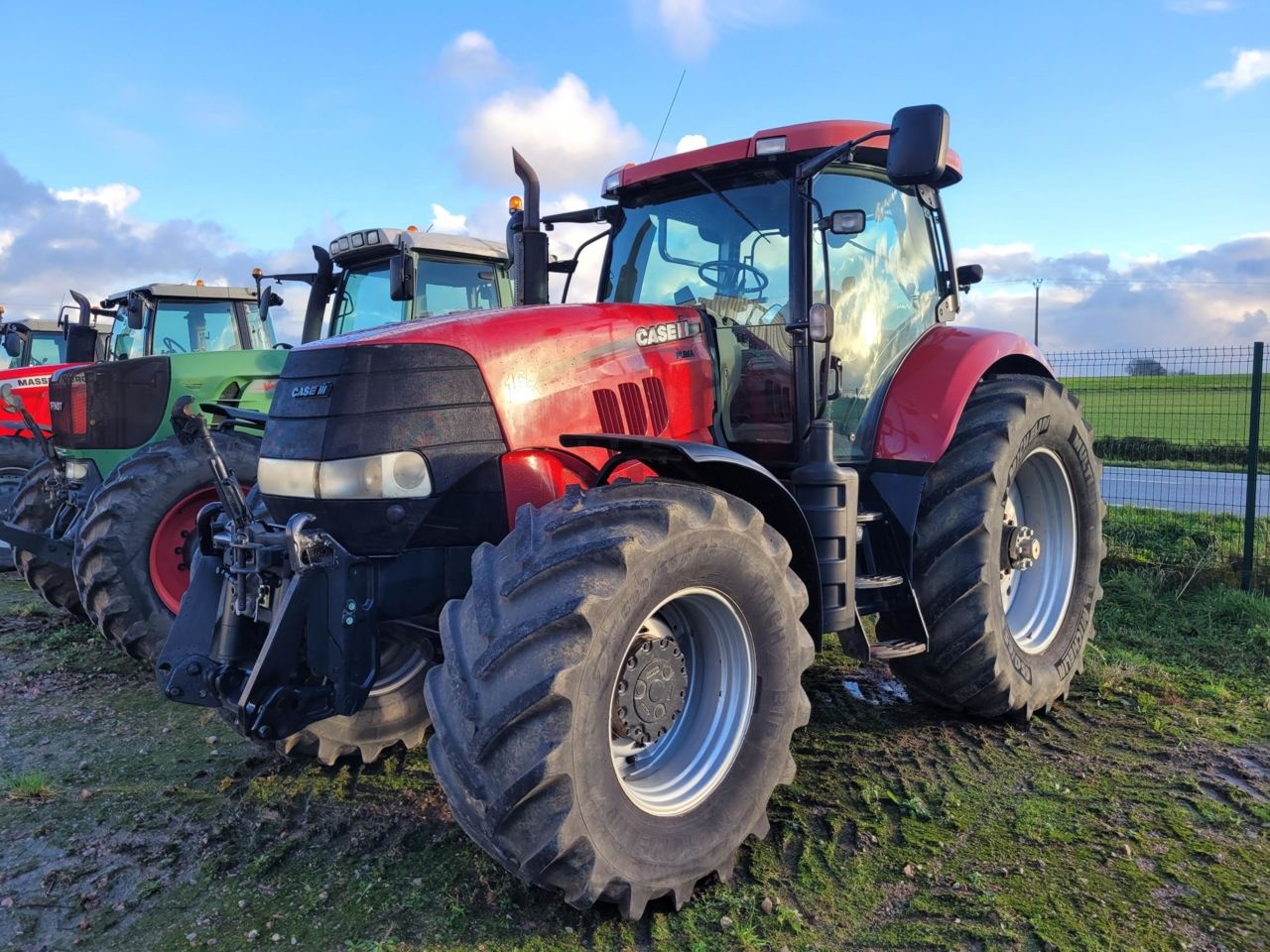 Case IH Puma 165 Multicontroller tractor €30,000