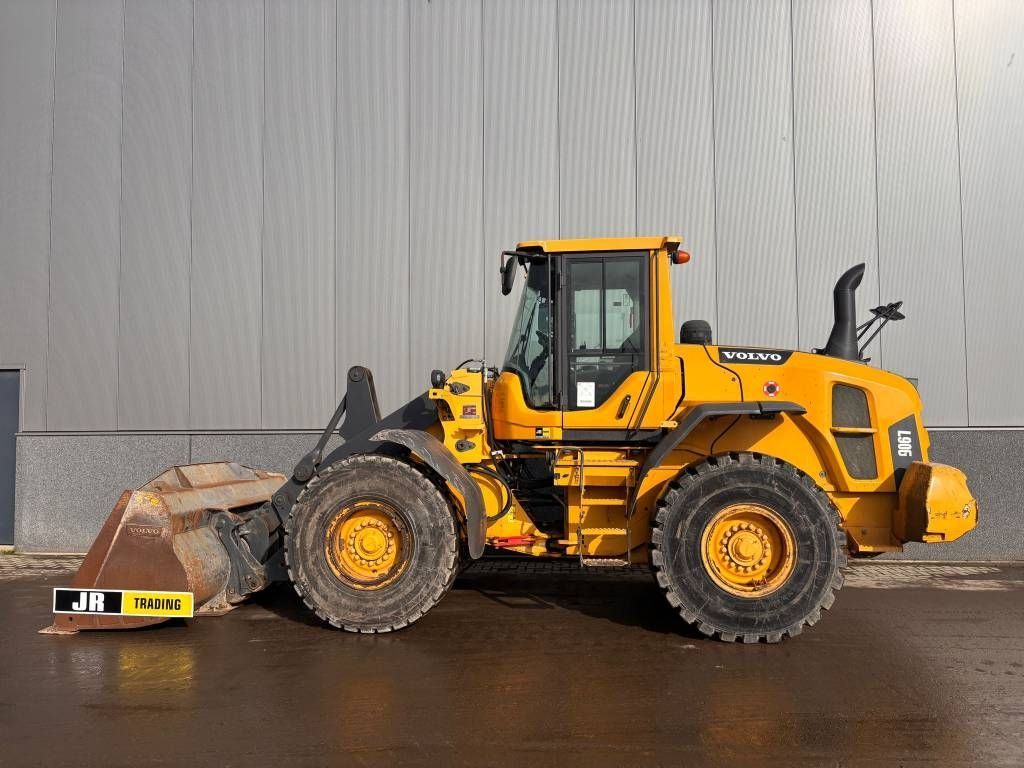 VOLVO l 90 g Cargador de ruedas 66.500 €