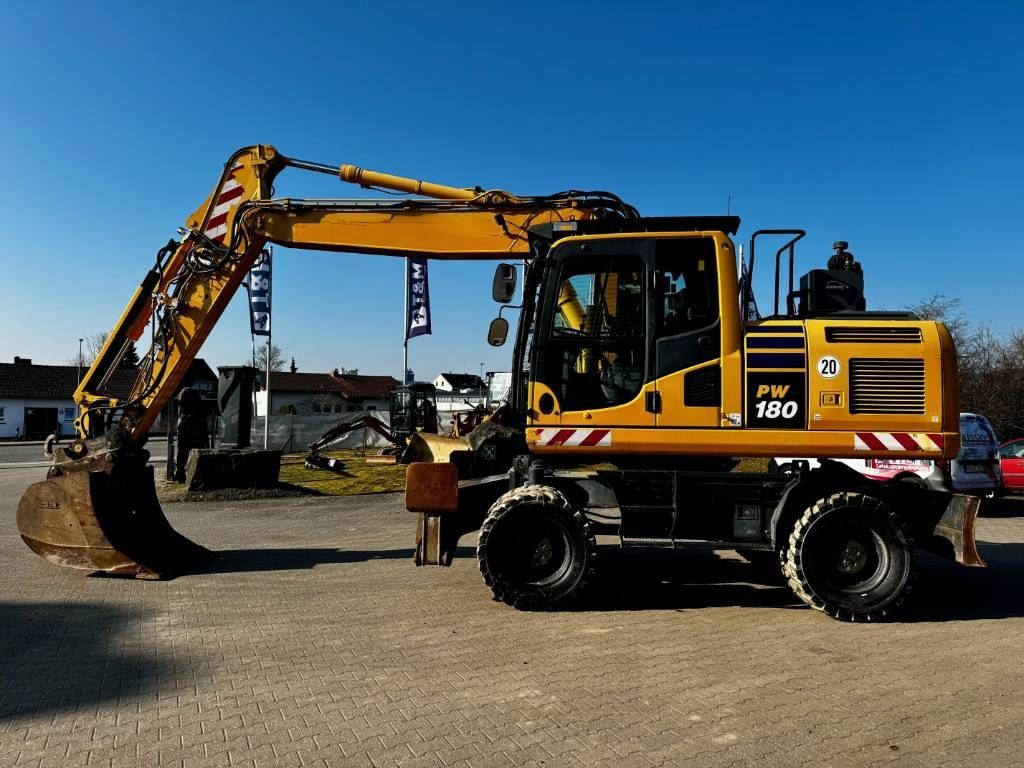 KOMATSU pw 180-10 oil quick schutzbelüftung Wheeled excavator €89,000