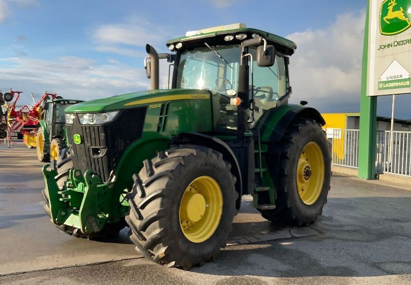 E-FARM: John Deere 7230 R - Tractor - id RXAEBHR - €79,558 - Year of construction: 2011 - Engine hours: 6,600,Engine power (HP): 221,Austria