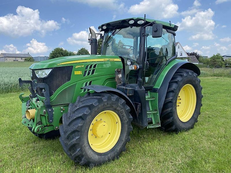 E-FARM: John Deere 6140 R - Tractor - id CXTQYPR - €75,000 - Year of construction: 2014 - Engine hours: 7,300,Engine power (HP): 160,Germany