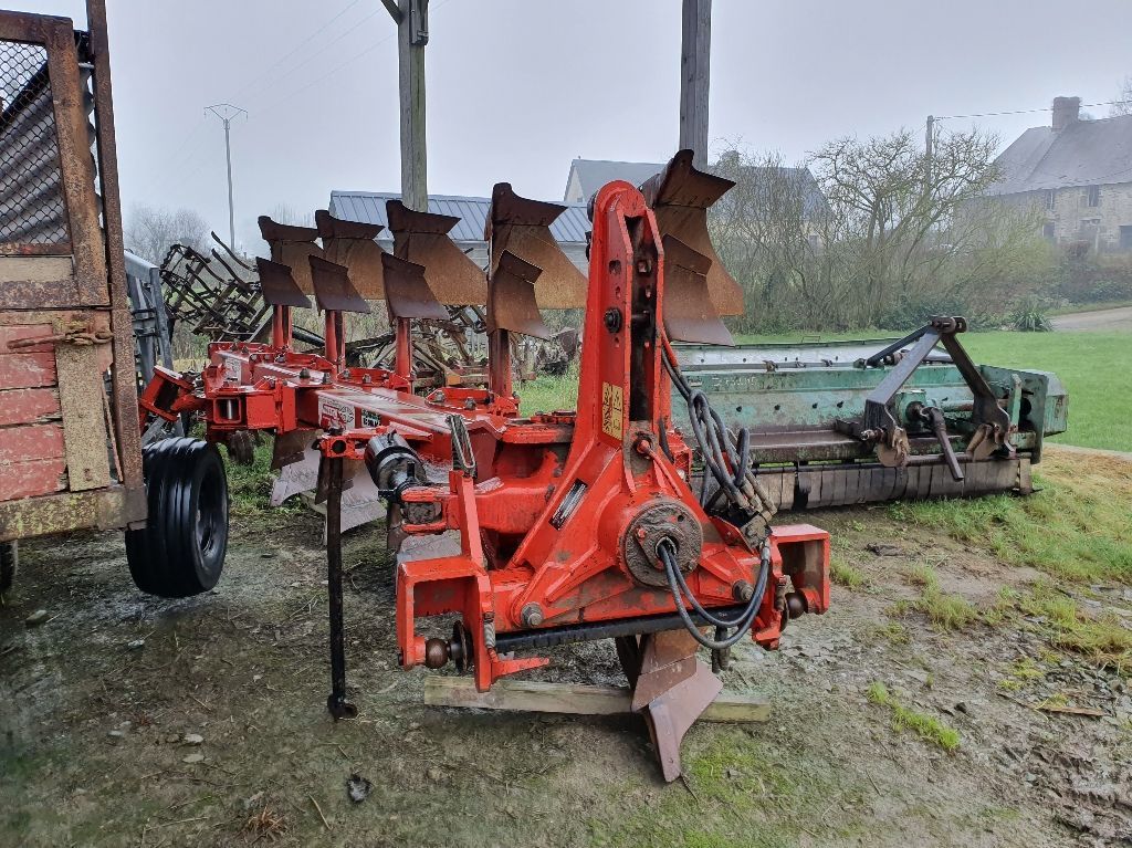 GREGOIRE BESSON rb71 Charrue 5 000 €