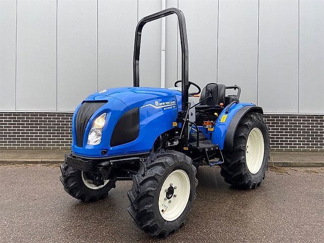 New Holland Boomer 55 Traktor