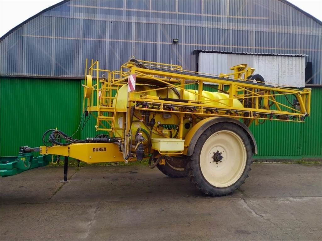 E-FARM: Dubex Mentor - Pflanzenschutzspritze - id 3NQS4KC - 5.800 € - Baujahr: 2006 - Deutschland