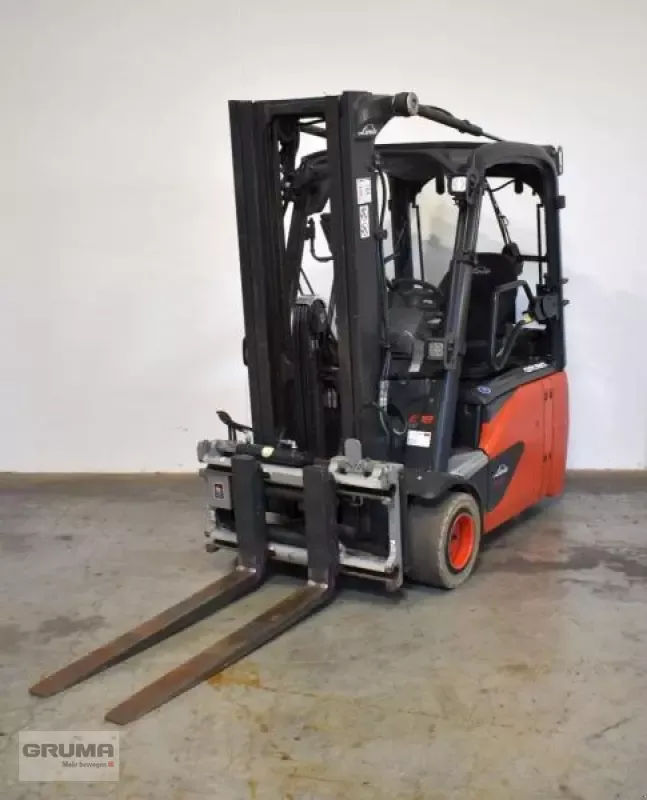 E-FARM: Linde e 18 evo 386-02 - Maszt sztaplowy - id EEMCZMG - 23 900 € - Rok produkcji: 2020 - Motogodziny: 2635,Niemcy