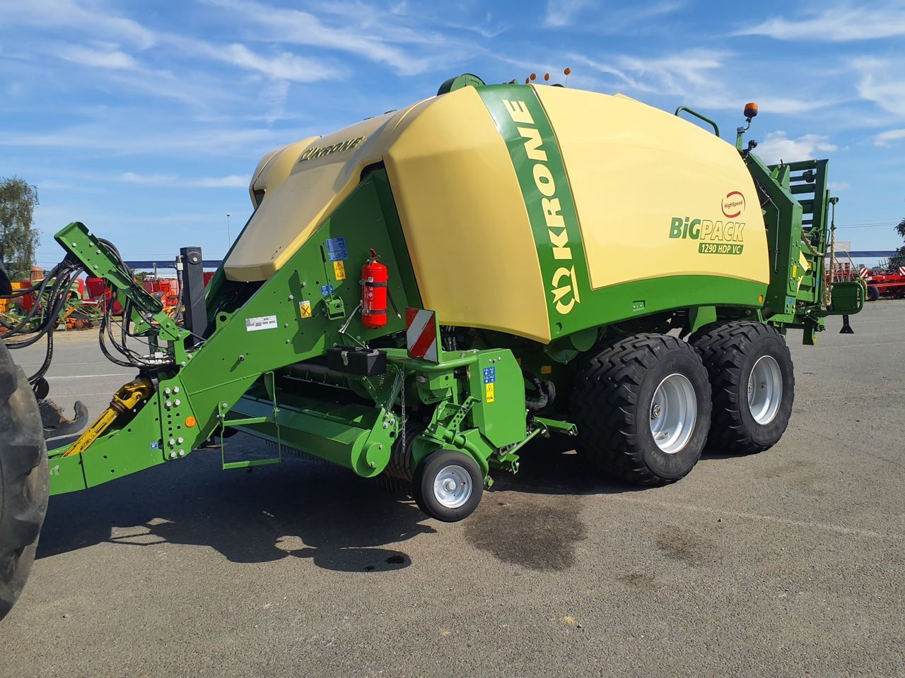 E-FARM: Krone Big Pack 1290 HDP VC - Presse à balles - id 5URQQNW - 139 500 € - Année: 2022 - Balles produites: 26 500,France