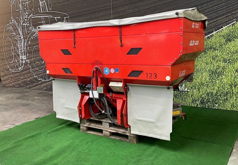 E-FARM: Rauch axera h/emc - Spandiconcime - id 26FBAUU - 6.658 € - Anno di costruzione: 2007 - Austria
