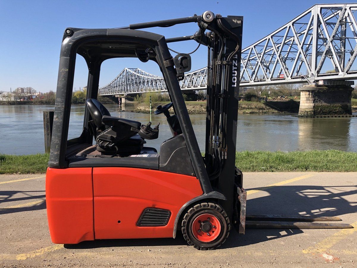 Linde e16c-01 Chariot élévateur 6 200 €