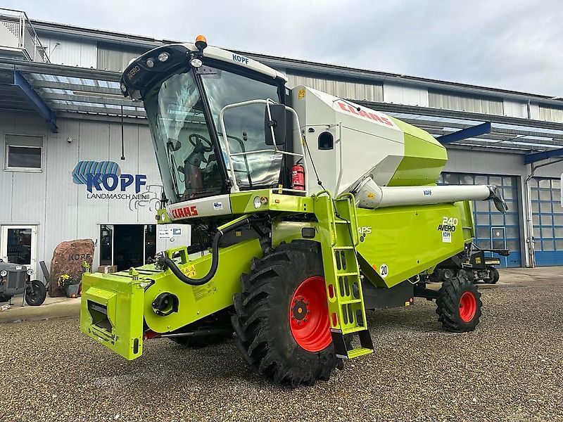Claas Avero 240 Kombajn zbożowy 109 000 €