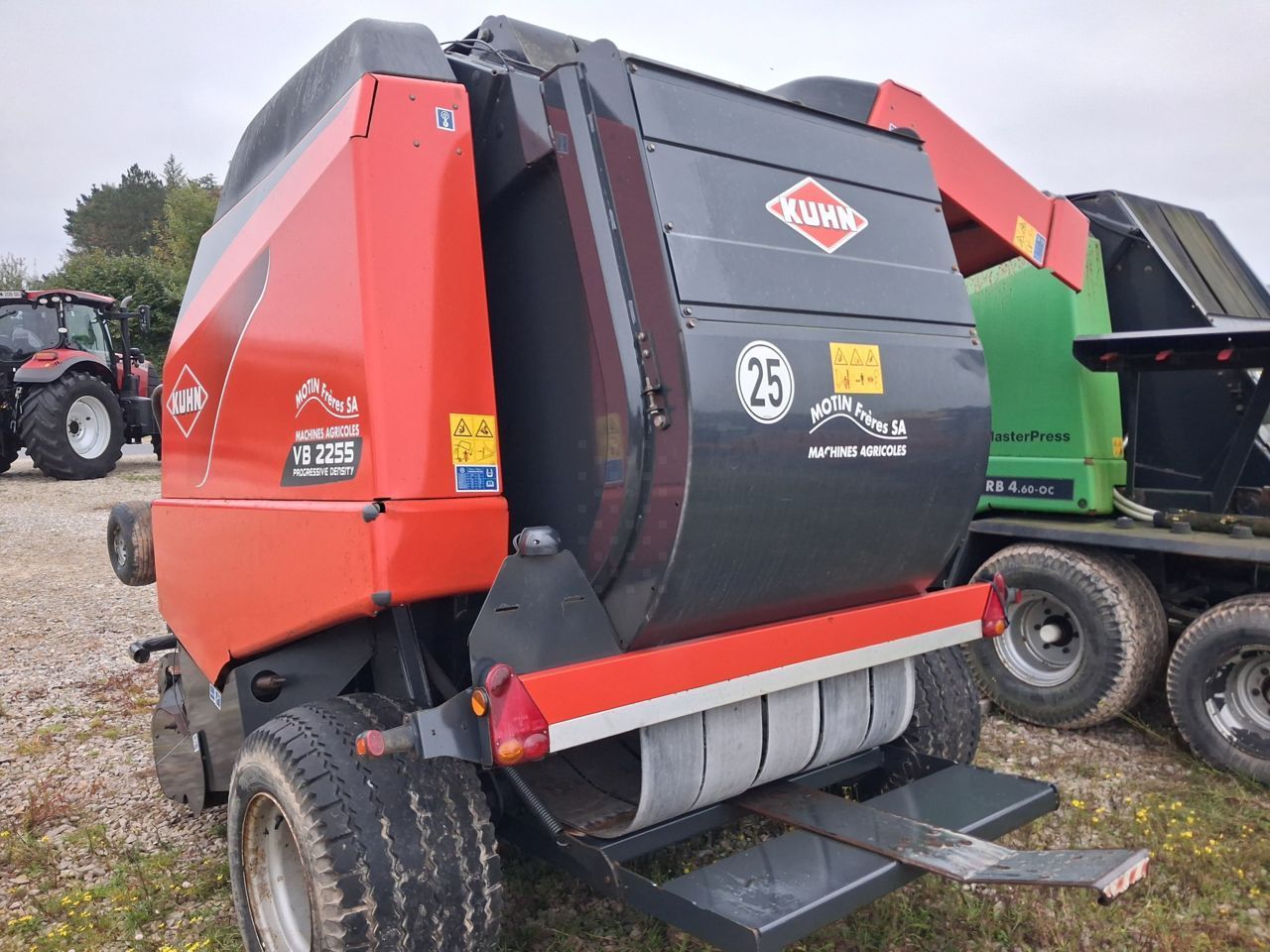 Kuhn VB 2255 Empacadora 21.500 €
