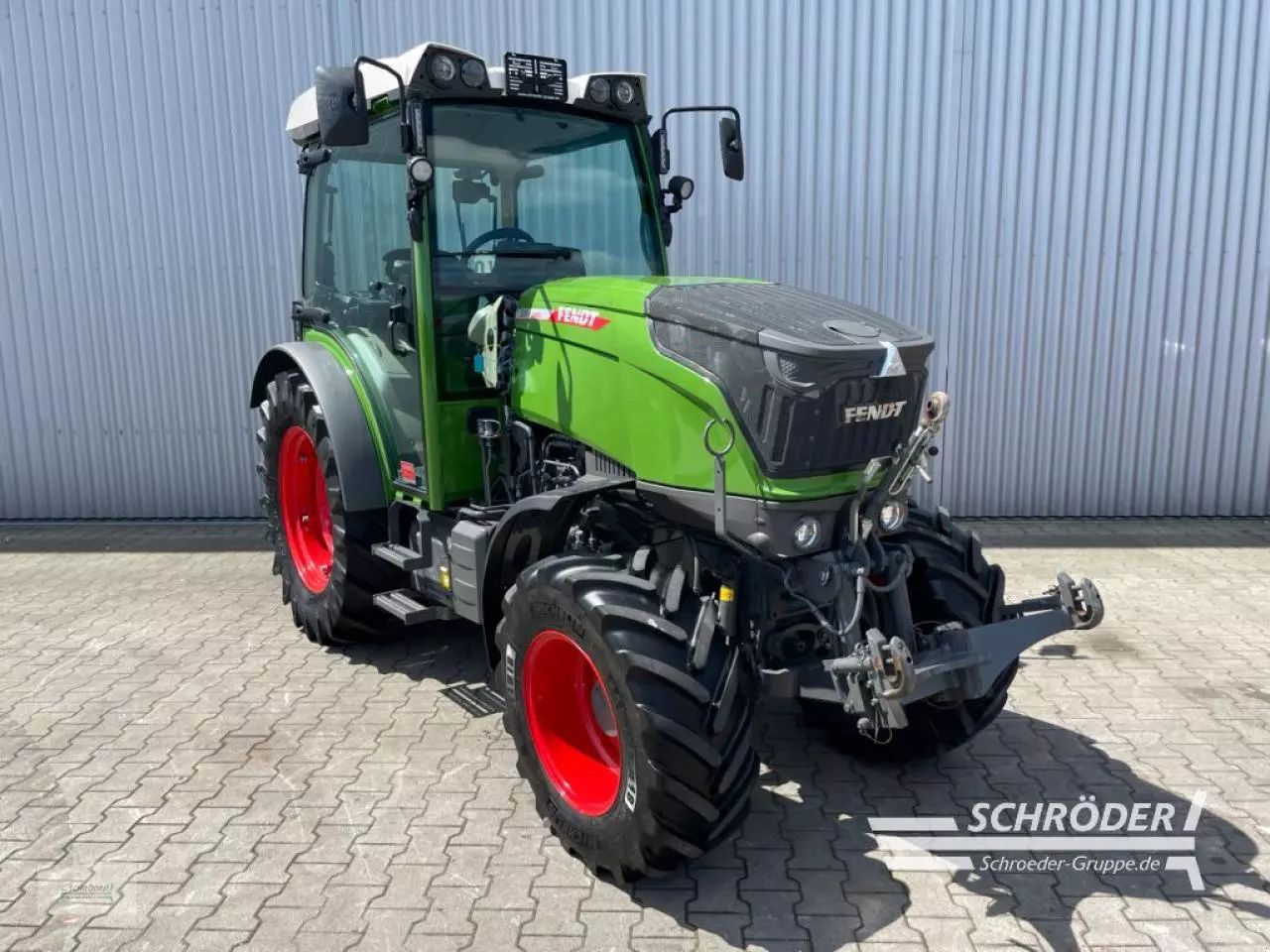 E-FARM: Fendt 209 Vario F - Tracteur - id SEGKJJC - 94 885 € - Année: 2022 - Lecture du nombre d'heure: 496,Puissance du moteur (chevaux): 91,Allemagne