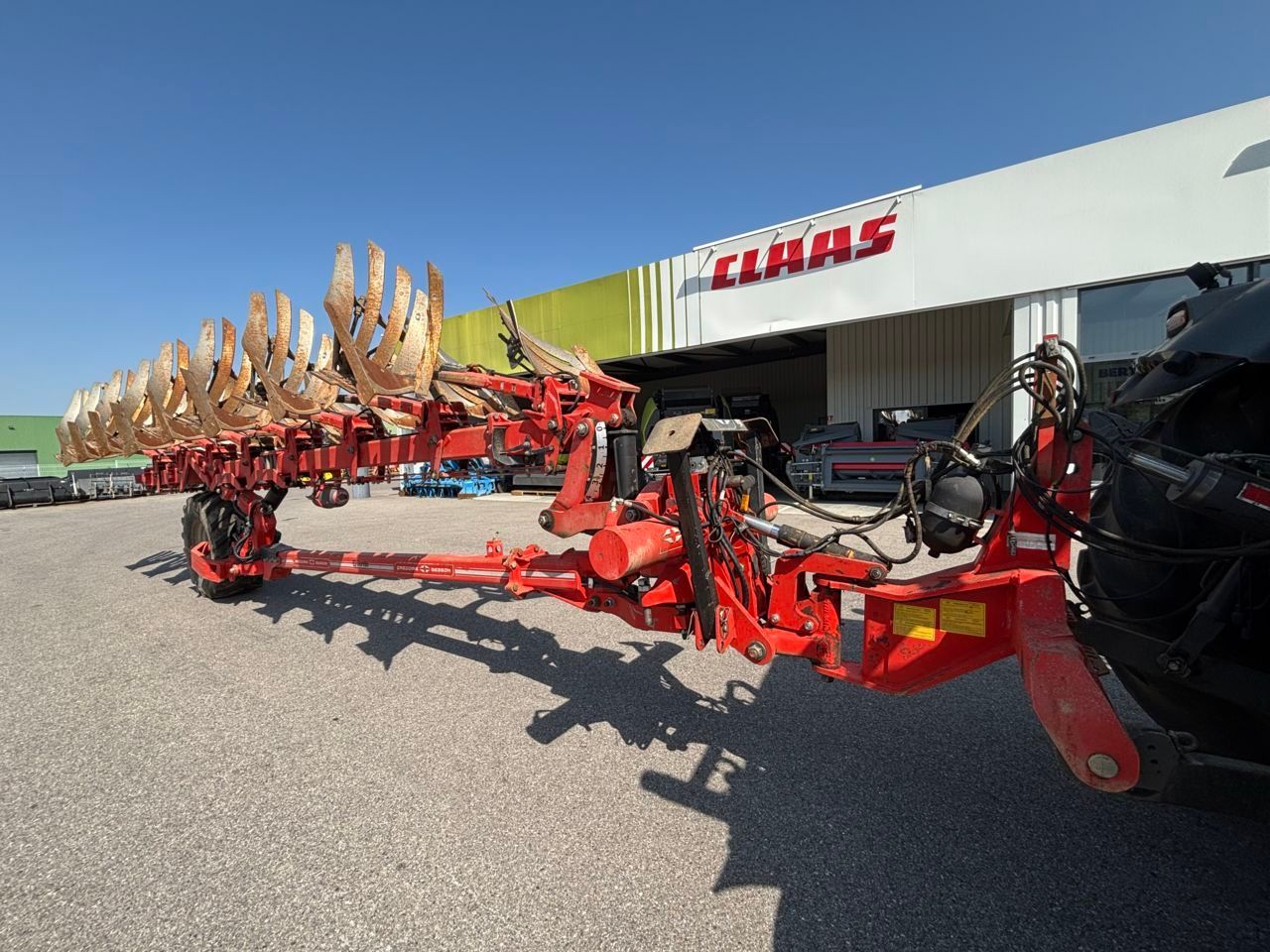 GREGOIRE BESSON Plough €15,500
