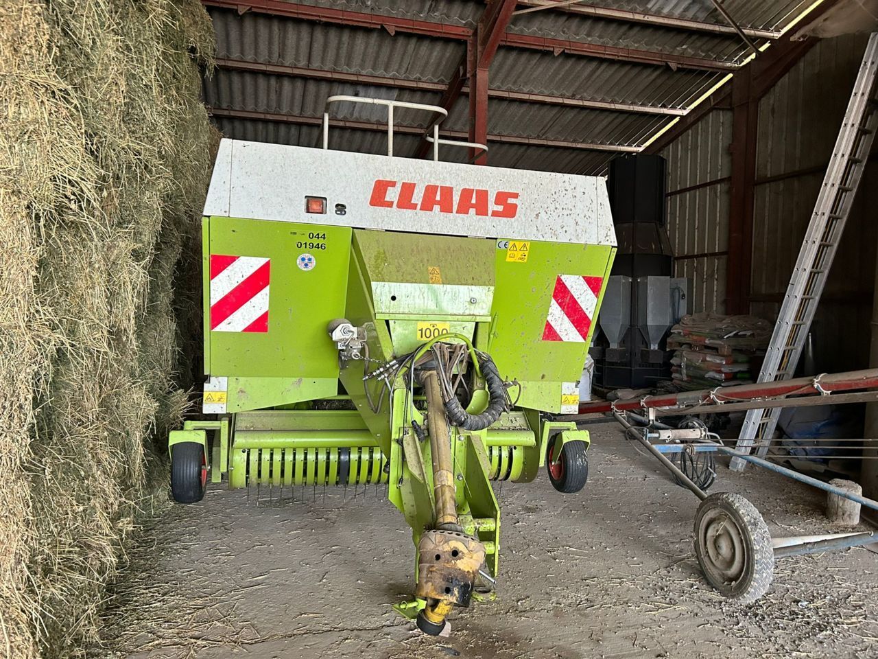 E-FARM: Claas Quadrant 1150 - Πρέσσα - id XHPYMIT - 35.000 € - Χρονία: 2013 - Συνολικός αριθμός παραχθέντων δεμάτων: 50.000,Γαλλία