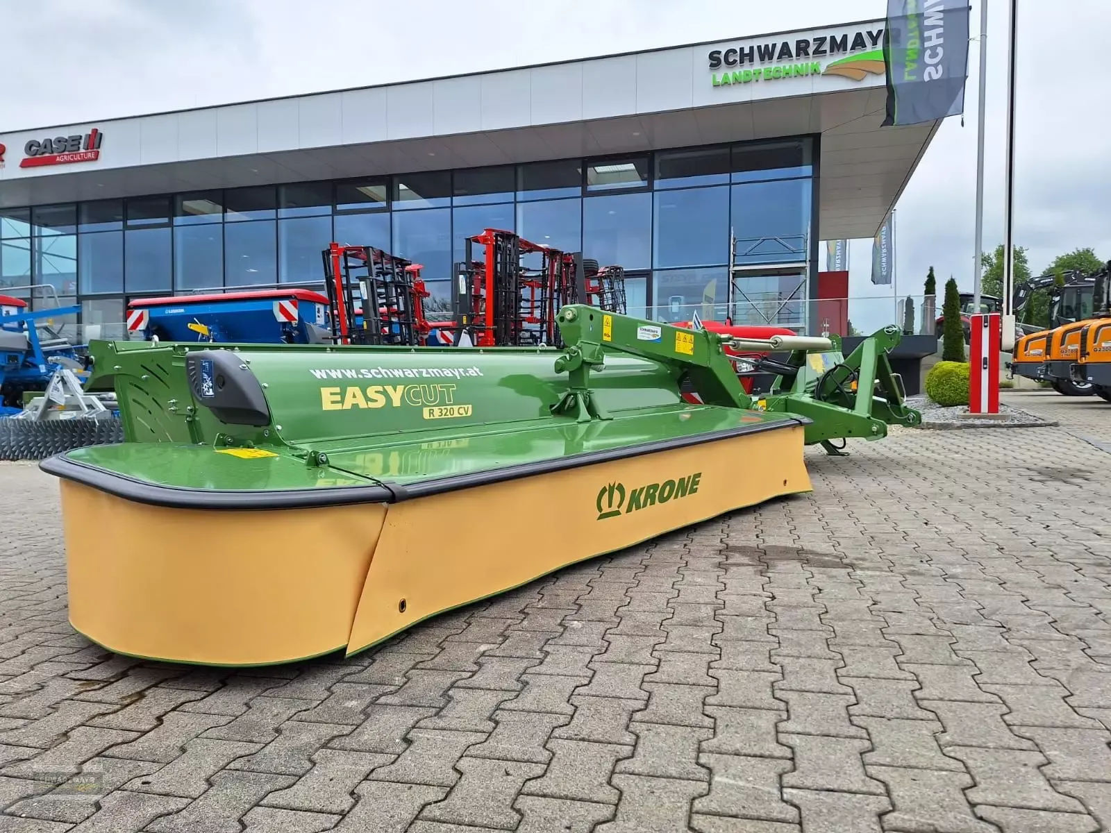 E-FARM: Krone EasyCut R 320 CV - Mower - id VHCHXPH - Year of construction: 2025 - Austria