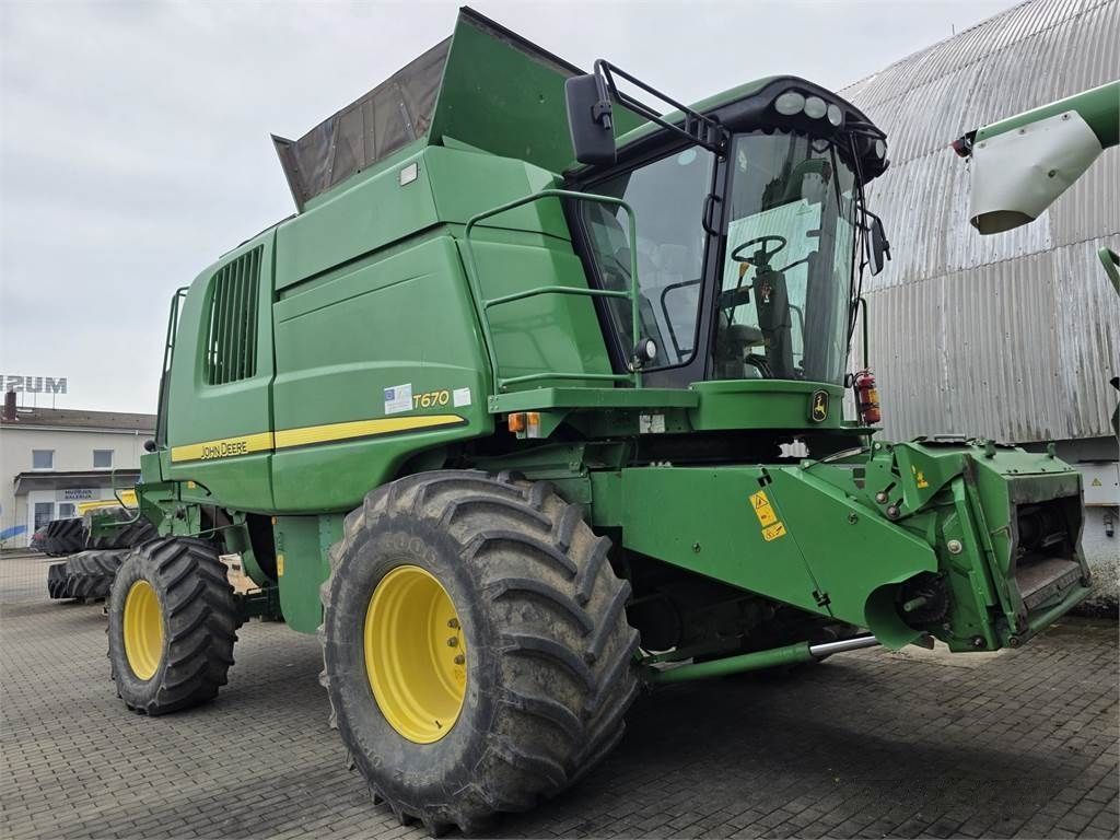 John Deere T 670 Cosechadora 72.000 €