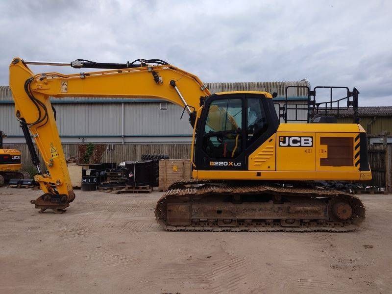 JCB 220 xl 4f Excavadora de orugas 60.976 €