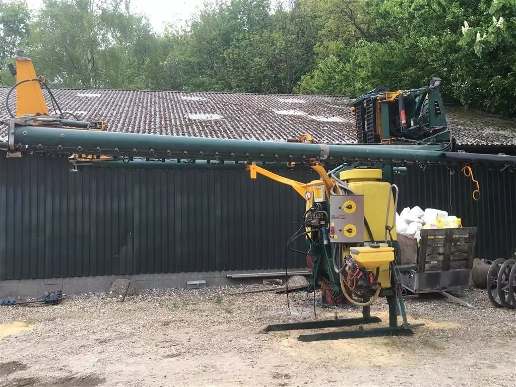 E-FARM: Danfoil airboss 1000ltr 24mtr hydr trukket - Pulvérisateur - id XHGJWD8 - 10 719 € - Année: 2008 - Danemark