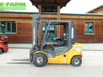 E-FARM: JUNGHEINRICH dfg430s triplex 5,5m + ss + 4. kreis - Chariot élévateur - id QI4I27N - 10 950 € - Année: 2013