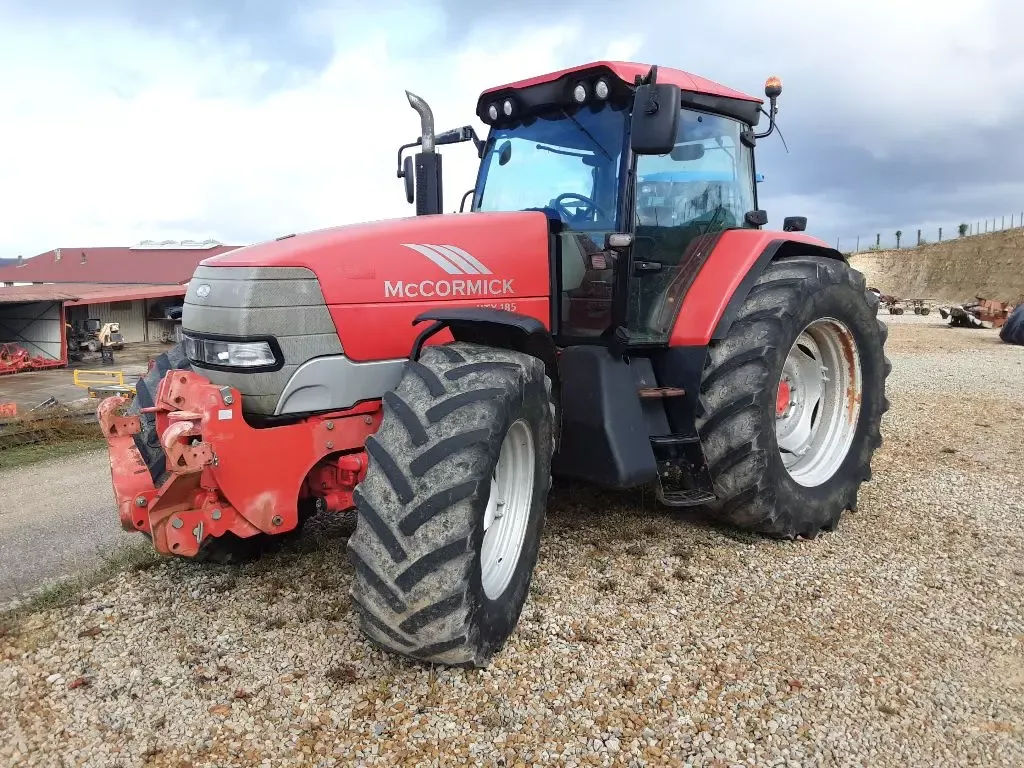 E-FARM: McCormick xtx 185 - Tractor - id QY4Q5EU - Year of construction: 2006 - Engine hours: 4,060,Engine power (HP): 185,France