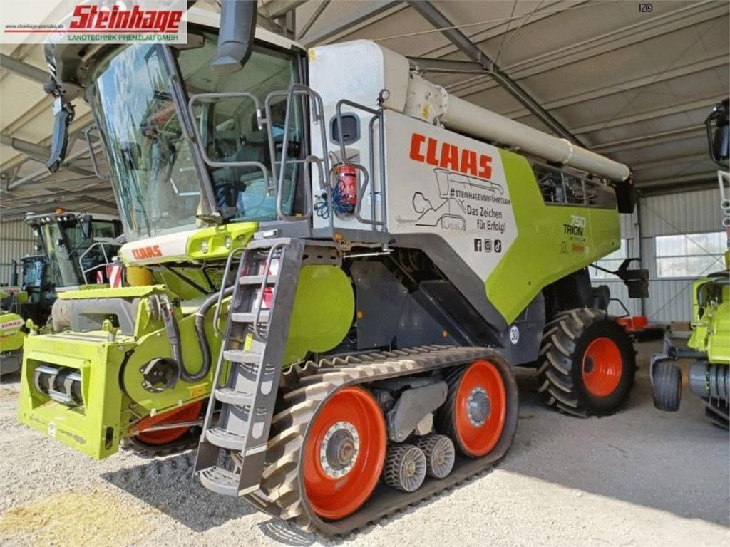 Claas Trion 750 Terra Trac Combine harvester €349,000