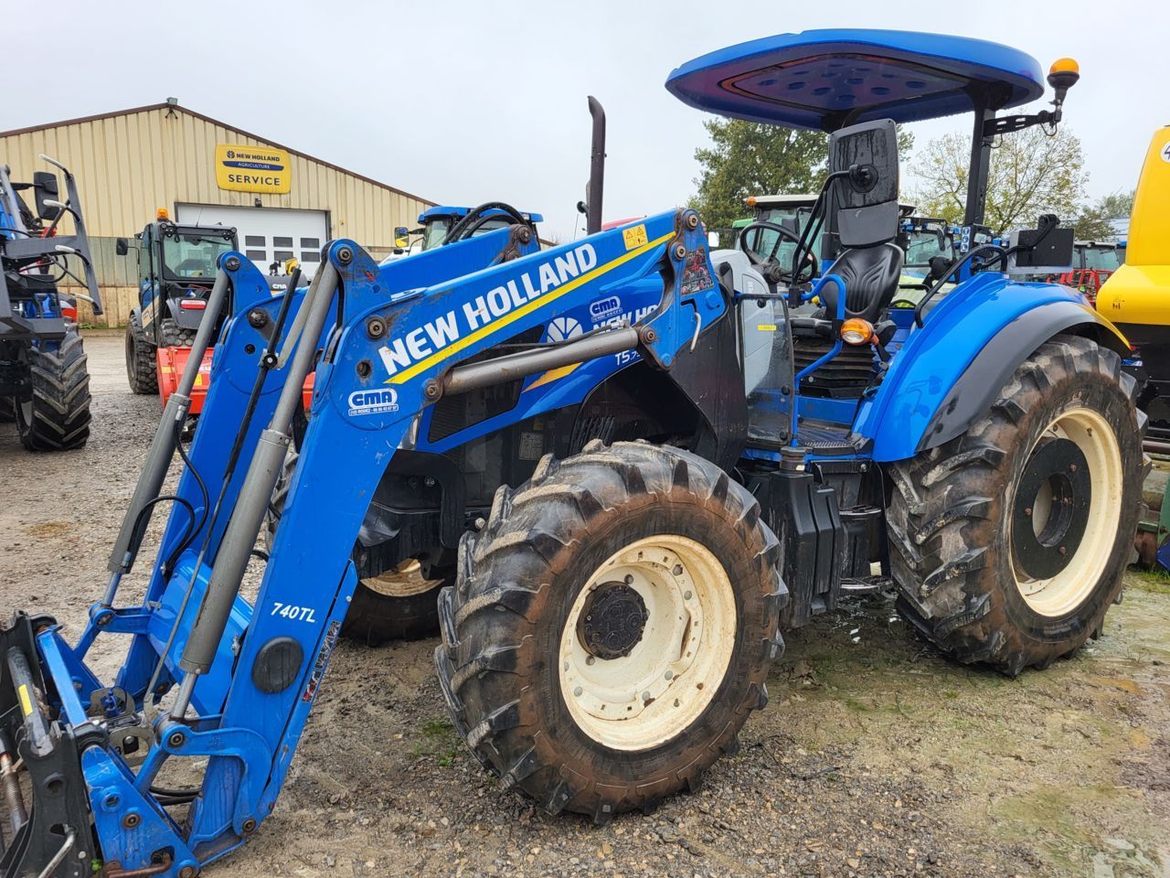 E-FARM: New Holland T5.75 - Tracteur - id EPCSK33 - 44 990 € - Année: 2017 - Lecture du nombre d'heure: 3 783,Puissance du moteur (chevaux): 75,France