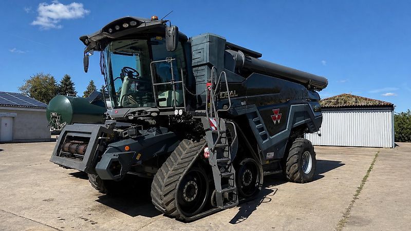 Massey Ferguson Ideal 9 T Combine harvester €198,500