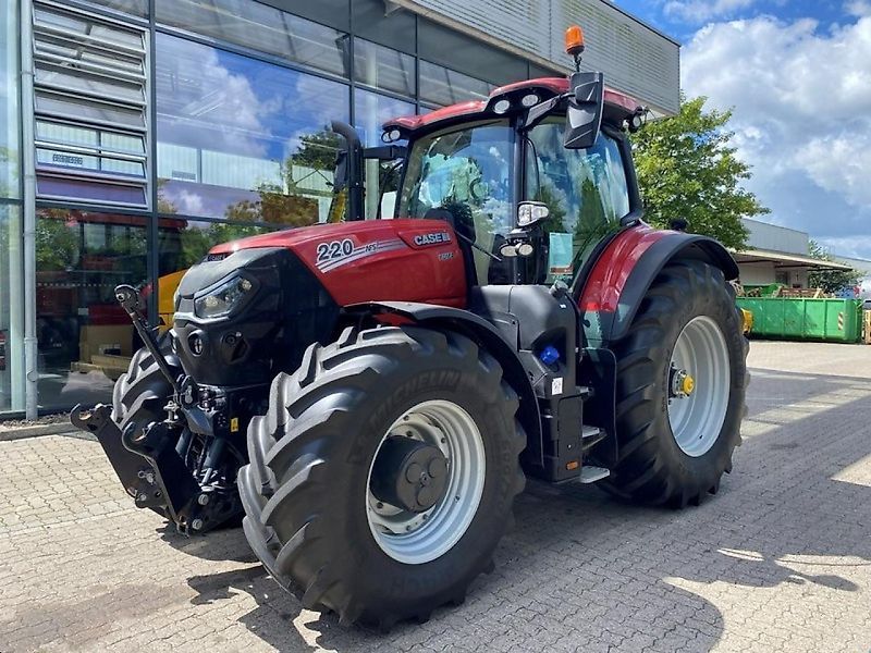 Case IH Puma 220 CVX Tractor 151.500 EUR