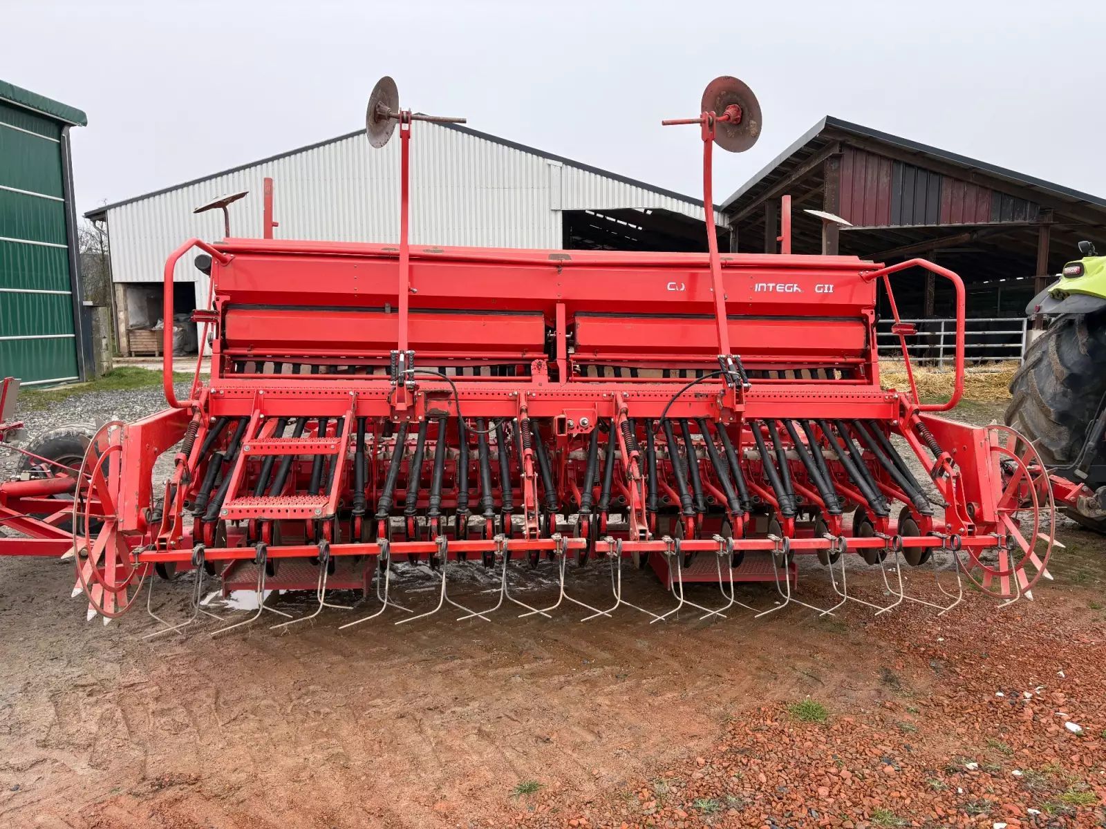 Kuhn integra combiliner 4003 sd + hrb 403 Semoir 13 500 €