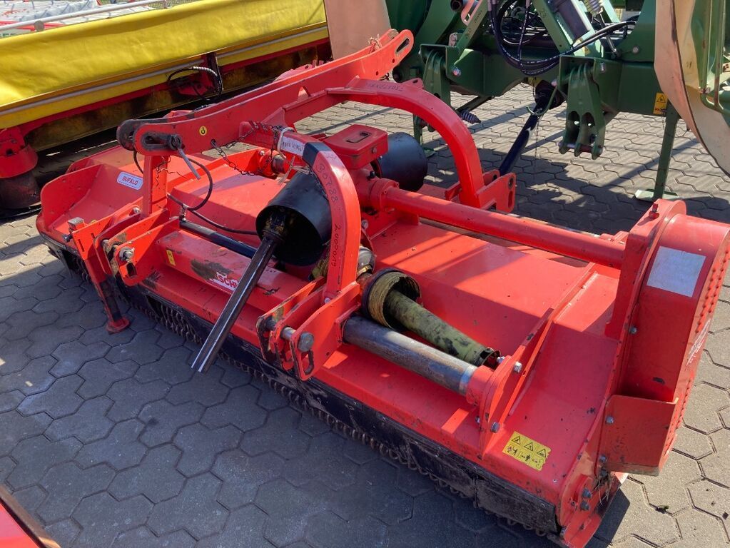 E-FARM: Maschio Bufalo 280 - Mulcz - id YXK91MB - 5500 € - Rok produkcji: 2020 - Niemcy