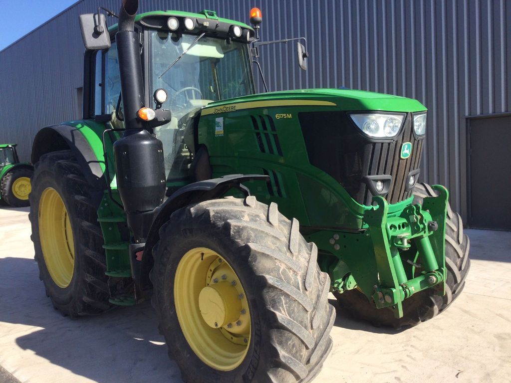 E-FARM: John Deere 6175 M - Traktor - id XRQVDU6 - 88.900 € - Baujahr: 2017 - Abgelesene Motorstunden: 2.945,Motorleistung (PS): 175,Frankreich