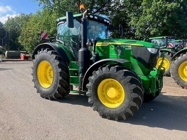 E-FARM: John Deere 6R 195 - Tractor - id FHLJWE9 - €159,168 - Year of construction: 2024 - Engine hours: 1,499,United Kingdom