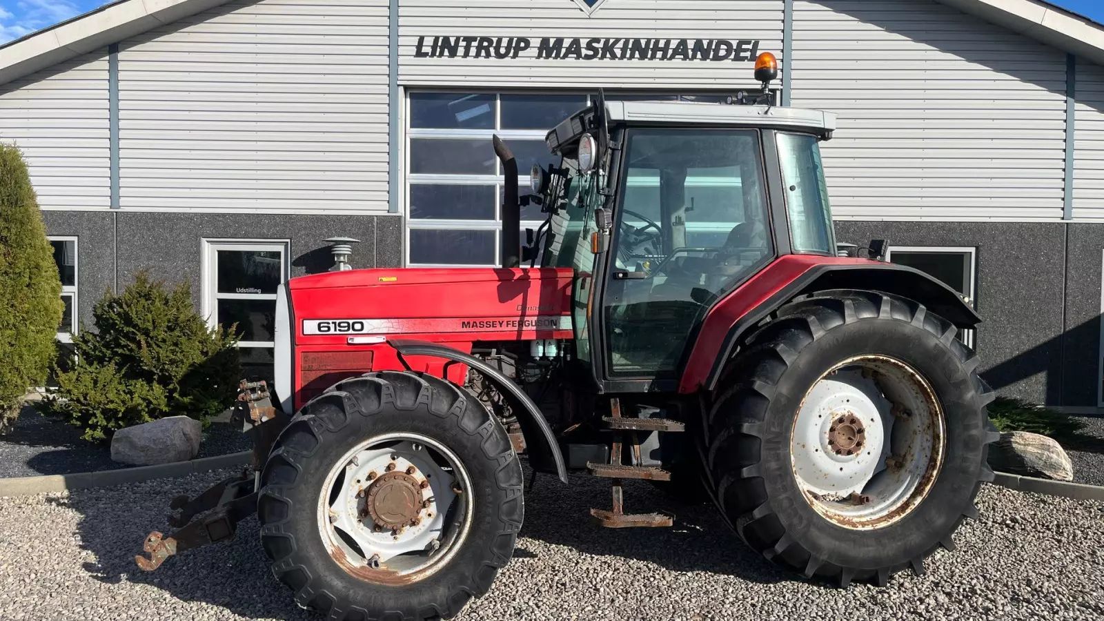 Massey Ferguson 6190 Traktor 15.298 €