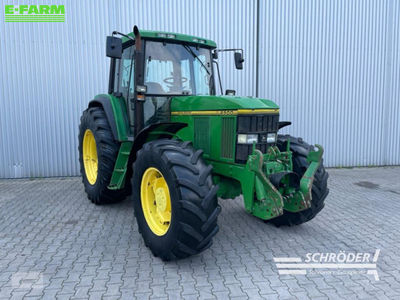 E-FARM: John Deere 6900 - Τρακτέρ - id SVEBQRE - 19.980 € - Χρονία: 1996 - Μετρητής ωρών: 11.910,Ισχύς κινητήρα: 131,Γερμανία