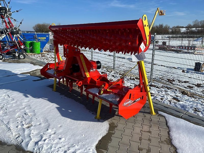 Kuhn HRB 303 D Motorová brána 14 200 €