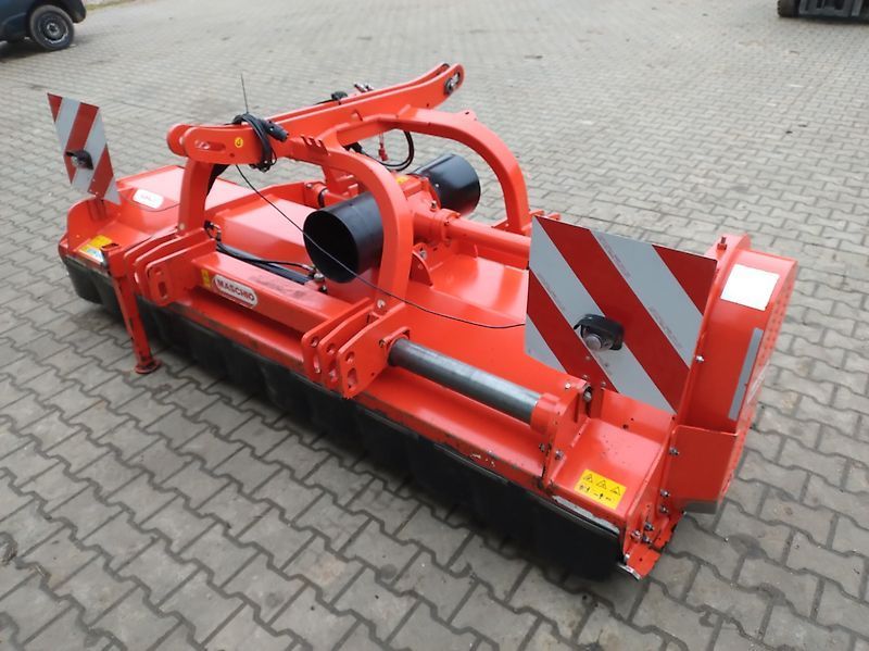 Maschio Bufalo 280 Topper €6,650