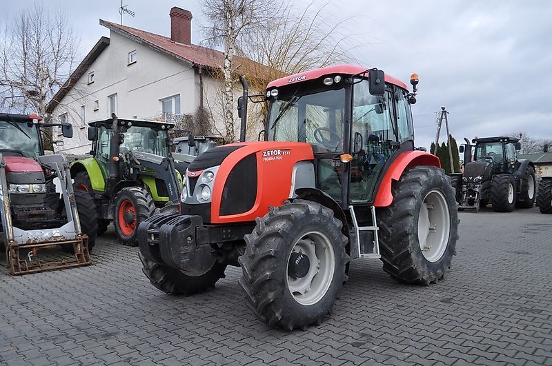 E-FARM: Zetor 8541 proxima plus - Traktor - id QUTADTT - 25.700 € - Baujahr: 2009 - Abgelesene Motorstunden: 2.200,Motorleistung (PS): 80,Polen