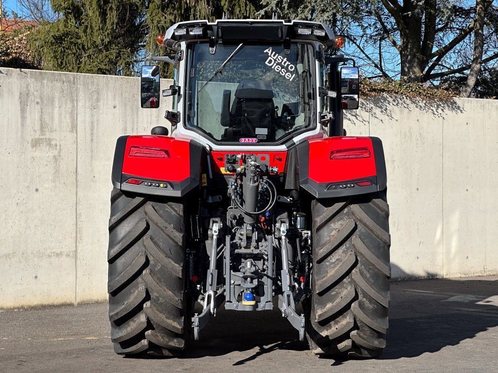 E-FARM: Massey Ferguson 8S.225 - Tractor - id UISLEJC E-FARM: Massey Ferguson 8S.225 - Tractor - id UISLEJC