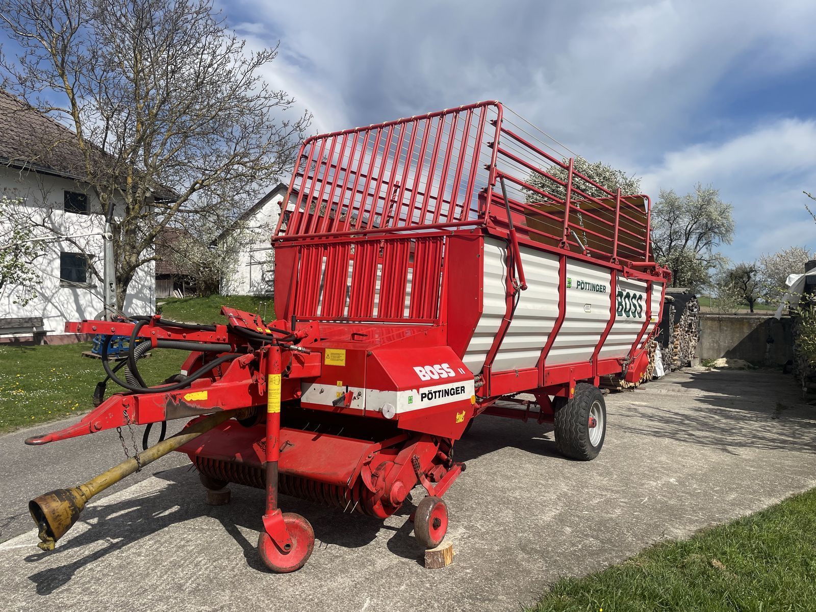 Pöttinger boss 2 hoch Lade-/Silierwagen 5.750 €