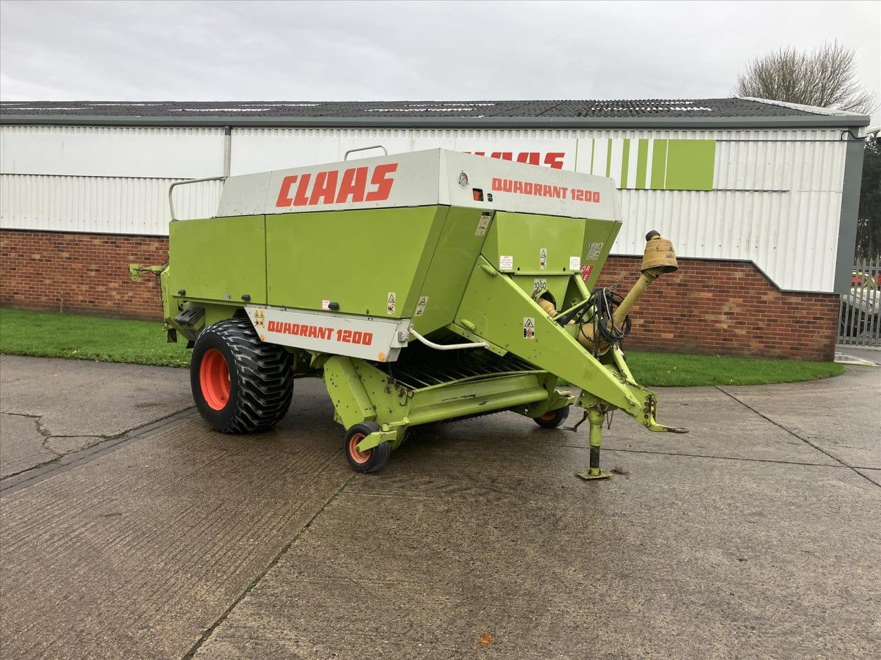 Claas Quadrant 1200 Empacadora 12.431 €
