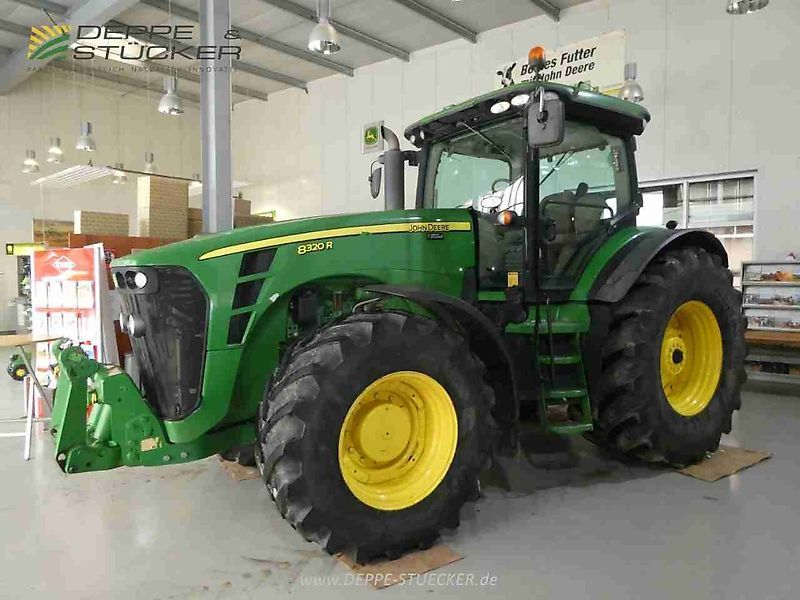 John Deere 8320 R Traktor 69 700 €