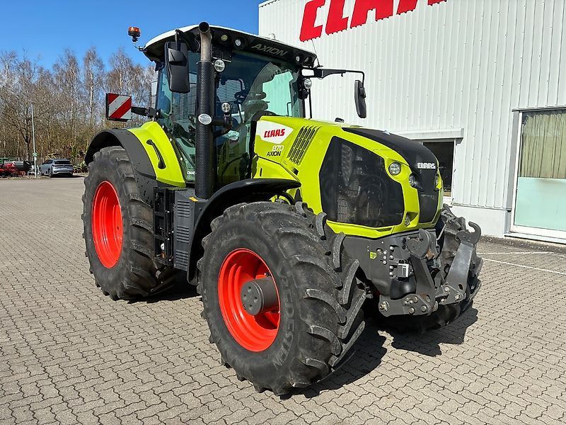 Claas Axion 870 CMATIC Tractor €177,000