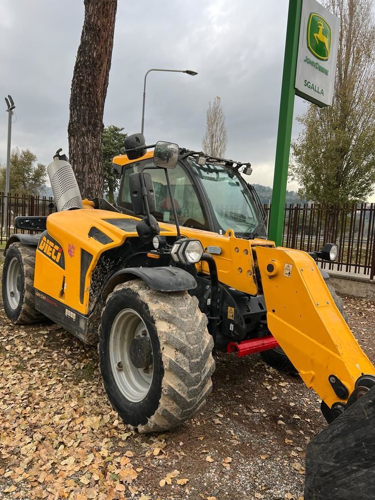 E-FARM: Dieci agristar 38.8 evo2 - Teleskoplader - id 7ZWX9ZZ - 45.000 € - Baujahr: 2019 - Abgelesene Motorstunden: 5.000,Italien