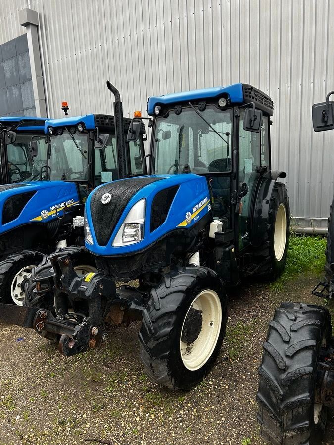 New Holland T4.90 F Tractor 38.000 EUR