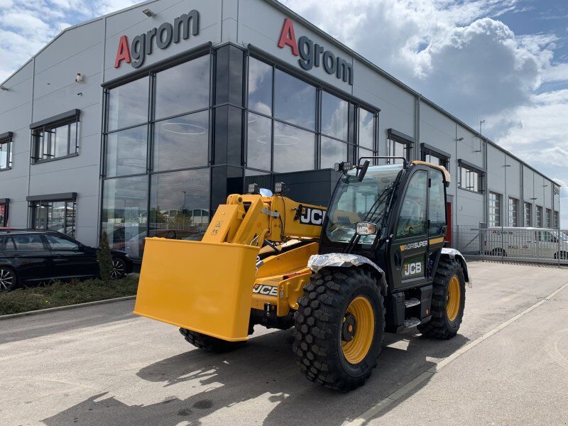 E-FARM: JCB 542-70 AGRI Super - Telehandler - id XGGLEEZ - Year of construction: 2023 - Engine power (HP): 130,Germany