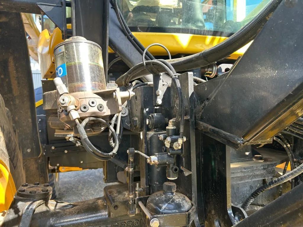 E-FARM: Artec f40 - Sprayer - id WJC5PIV - €170,000 - Year of construction: 2016 - Engine hours: 1,860,France