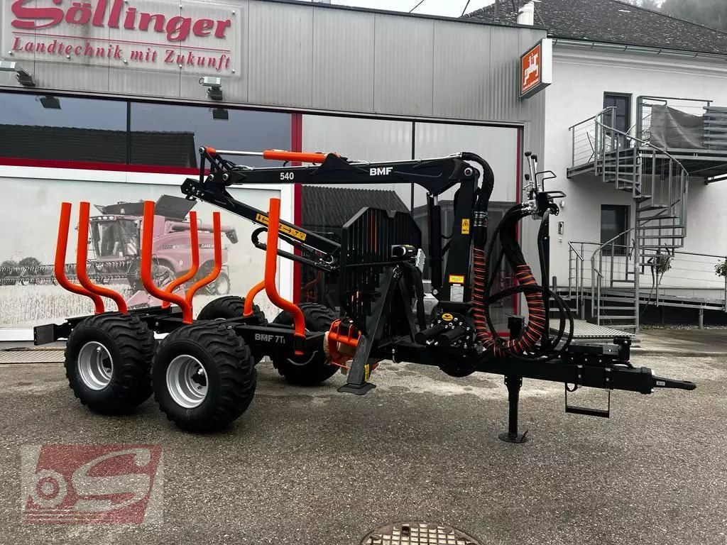 E-FARM: BMF bmf 7t1 mit bmf 540 kran - Remorque forestière - id ZBEQGN6 - 19 583 € - Année: 2023 - Autriche