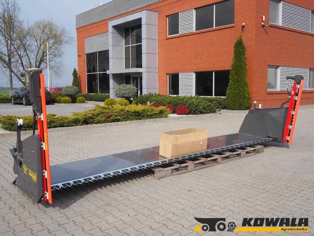 Ziegler - agco: 4,8 m (16'), 5,4 m (1,8') Hedery do kombajnów zbożowych/sieczkarni 7000 €